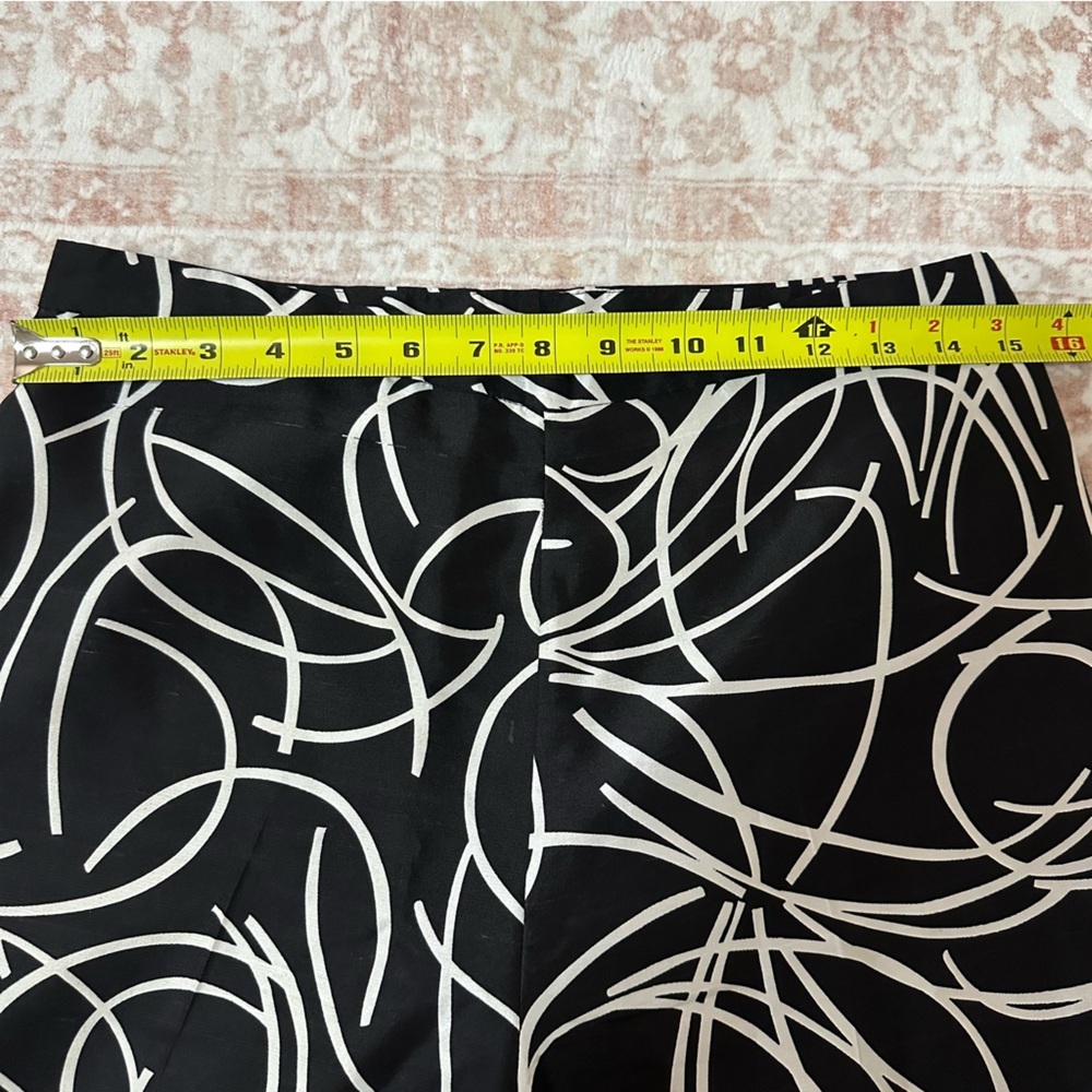 Vintage 100% Silk High Waisted Patterned Capri Pants - Picture 4 of 8